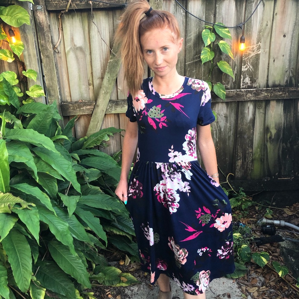 Reborn J Navy Floral Midi Dress with POCKETS NEW! - Picture 5 of 8